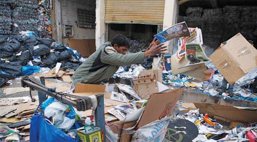 Η ΜΑΦΙΑ ΤΩΝ ΜΠΛΕ ΚΑΔΩΝ. ΤΙ ΡΟΛΟ ΠΑΙΖΟΥΝ ΟΙ ΔΗΜΑΡΧΟΙ;